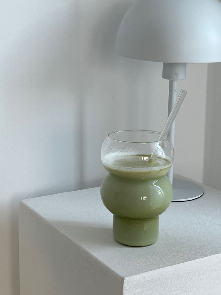 Gonzo glass